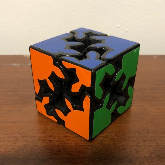Cubes and puzzles - Picture 2 of 5